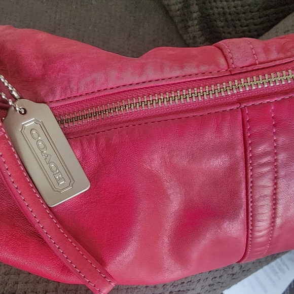Coach Vintage Ergo Pink Napa Leather Rare Hobo Bag PREOWNED VINTAGE COND… - Picture 3 of 10